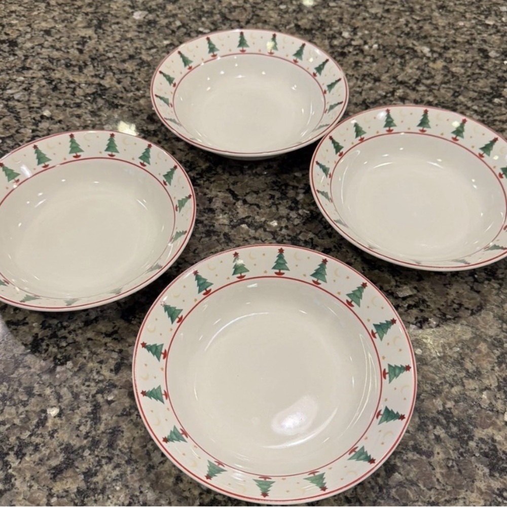 4 Debbie Mumm Sakura Magic of Santa Christmas soup cereal bowl 7.5" Stoneware